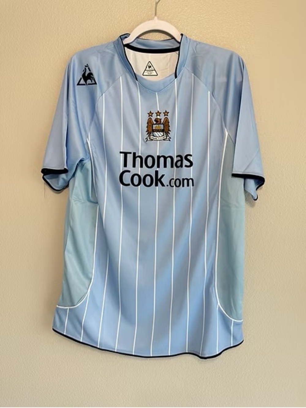 Vintage Manchester City 2008/2009 home light blue soccer jersey